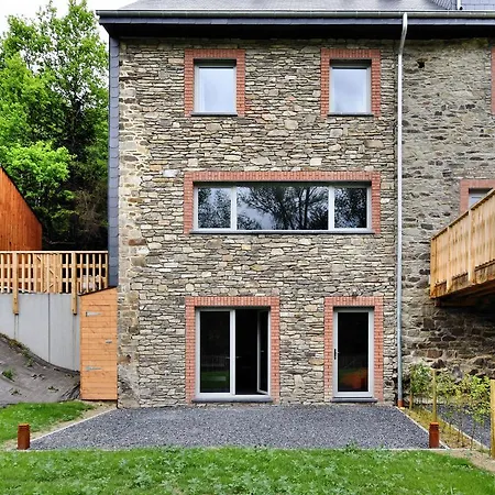 Spacious Holiday In With Large Terrace Hébergement de vacances Libin
