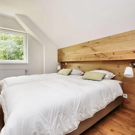 Spacious Holiday In With Large Terrace Libin